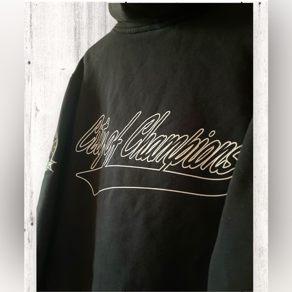 Mitchell & Ness Boston Celtics Champion City Hoodie Sweater Pullover Mens Sz Med - Picture 11 of 11